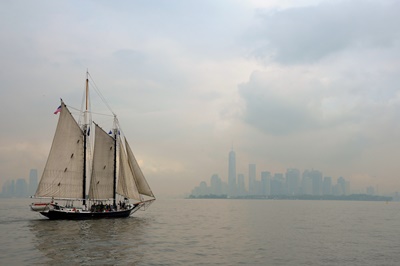 NJ Schooner Pioneer skyline
