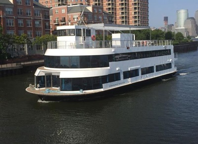 ny charter acht Sensation