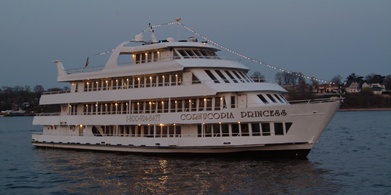 ny charter yacht 130